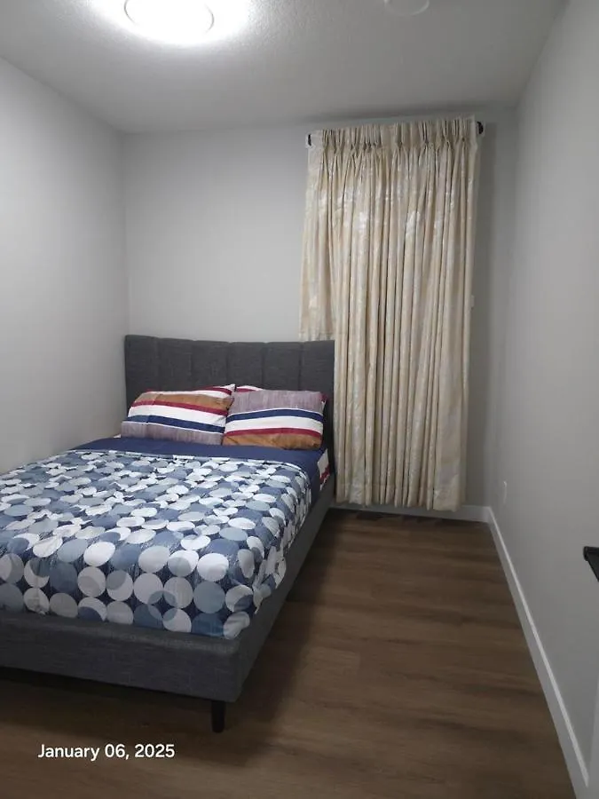 Lovely Home In Northwest Calgary